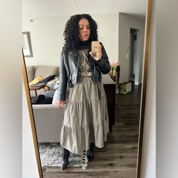 Follow me on the ‘gram @NextDoorLuxe 💞 - Picture 7 of 10